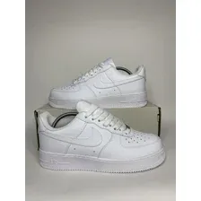Кроссовки Nike Air Force