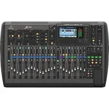 Микшерный пульт Behringer X32