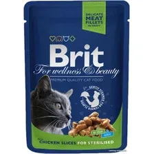 Консервированный корм для кошек Brit Premium Cat Pouches Chicken Slices for Sterilised 0.1 кг