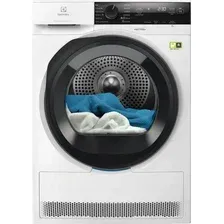 Сушильная машина Electrolux DelicateCare 700 EW7DEU495UP