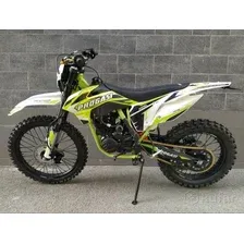 Мотоцикл Progasi SUPER MAX 250