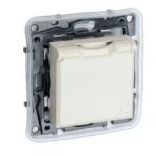 STRUCTURA Розетка 1-местная с заземлением с защитными шторками и крышкой 16А IP44 слоновая кость