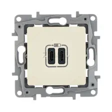 Розетка Legrand Etika 672335 (слоновая кость)