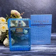 Парфюмерный набор Versace Man Eau Fraiche Туалетная водаБальзам после бритьяГель д/душа (50мл50мл50мл)