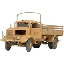 Сборная модель Звезда Немецкий тяжелый грузовик L 4500 A / 3596