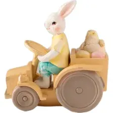 Статуэтка Sima-Land Заяц-тракторист с цыпленком и яичками в кузове / 10583206