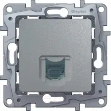 Розетка Legrand Etika 672441