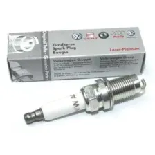 Свеча зажигания VAG 101905626 Audi A3, VW Golf V/Passat/Touran/Jetta 1.4 05